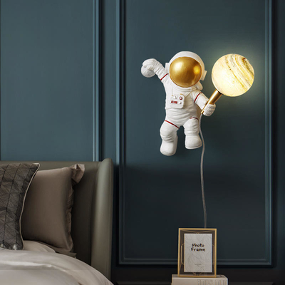 De moderne Geleide van de Maanjonge geitjes van de Muurlamp Lamp van de de Astronauten Decoratieve Muur
