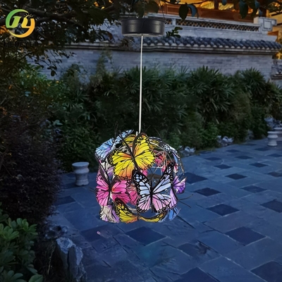 De zonne de Vlinderbal die van het Tuin Decoratieve Lichte Creatieve Ijzer de Lichte Openluchtatmosfeer van het Tuin Vierkante Landschap hangen hangt