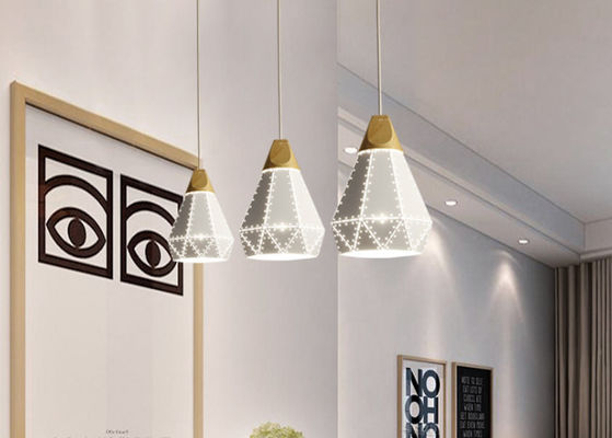 De Europese Houten Lichte Lamp van de Ijzer Moderne Tegenhanger voor het Hotel van de Eetkamerwoonkamer